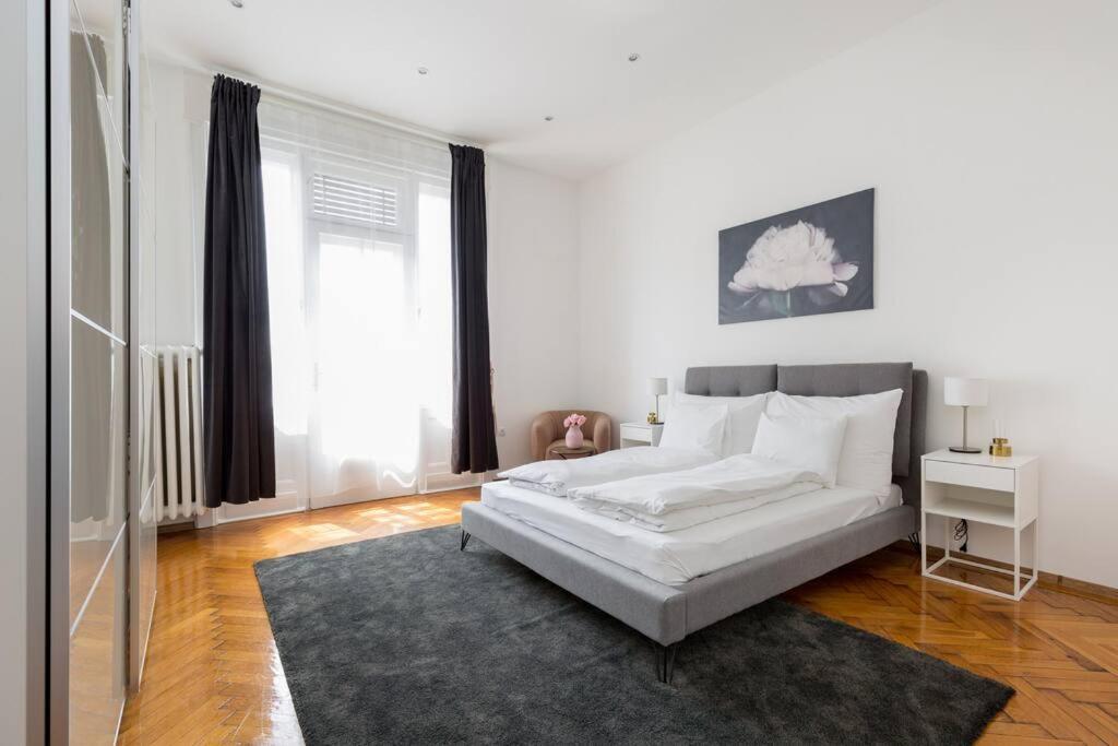 Apartment Grand Luxury On The Broadway W Jacuzzi *